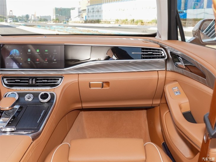Hongqi H9 2.0T Flagship Edition Gasoline Car