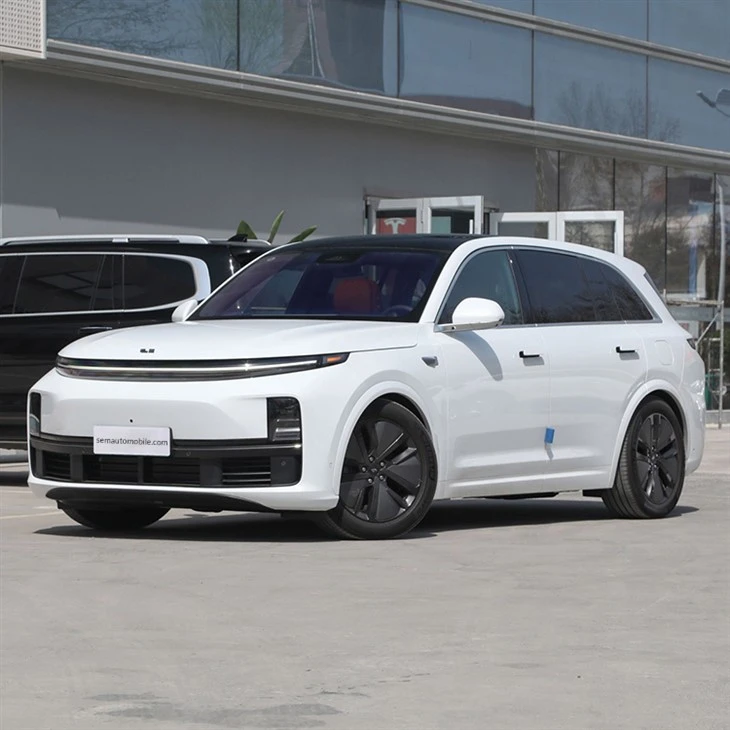 Li Auto L7 4WD SUV