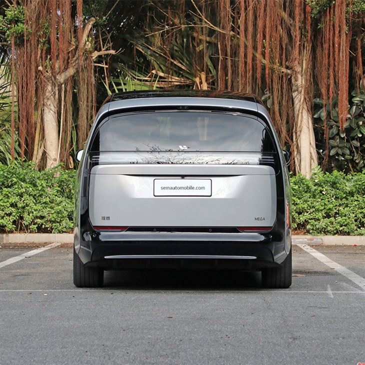Li Lixiang Mega 2024 Model Ultra Version MPV